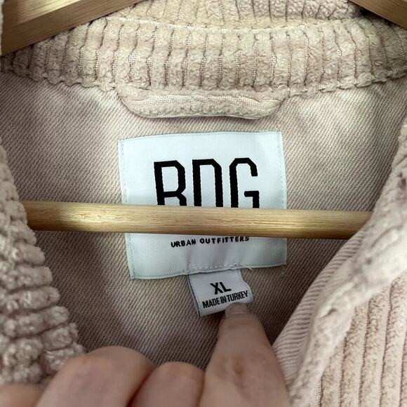 Urban Outfitters BDG pink corduroy jacket women's size XL pockets button down - Picture 3 of 7